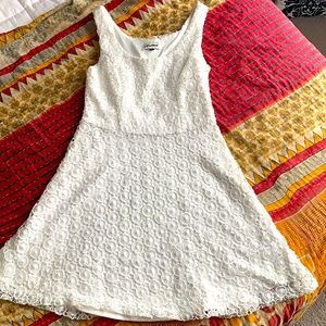 White summer dress size small